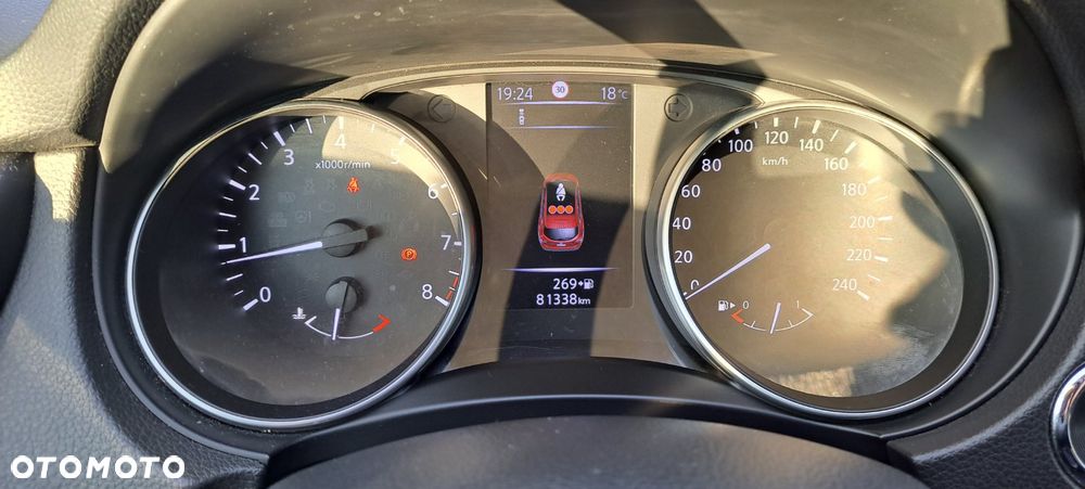Nissan Qashqai 1.6 DIG-T N-Connecta - 16