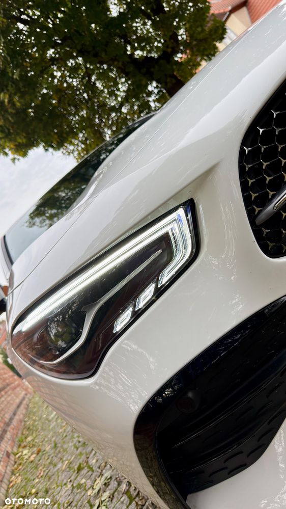 Mercedes-Benz CLA 200 AMG Line 7G-DCT - 1