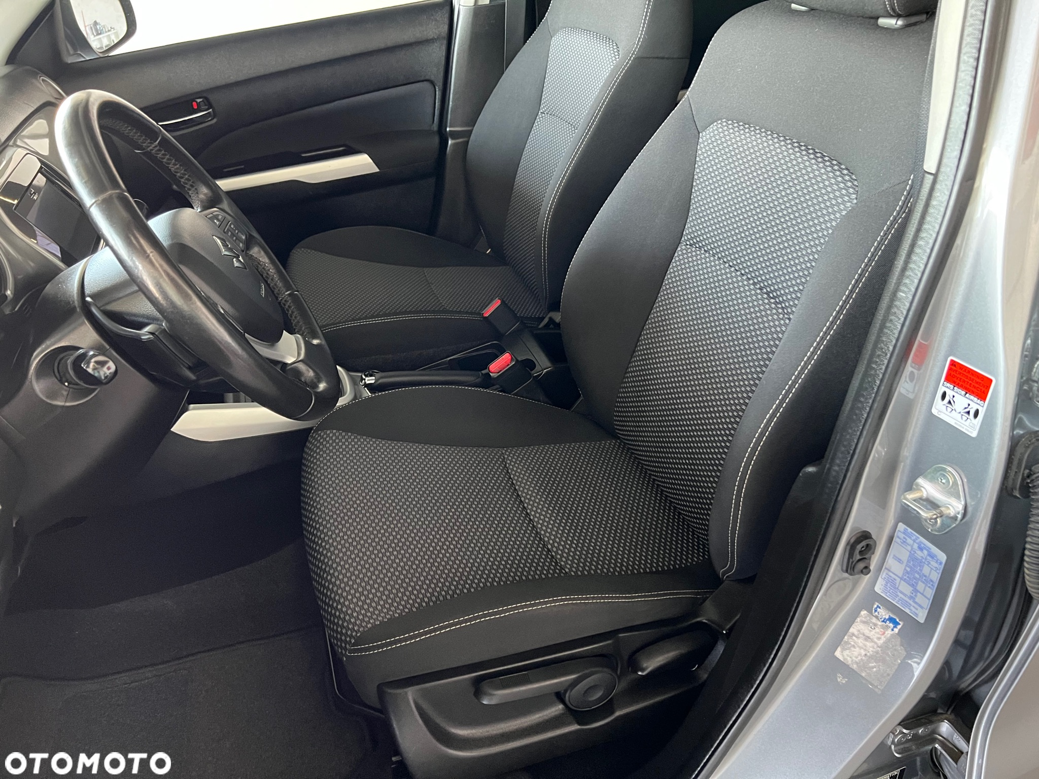 Suzuki Vitara - 10