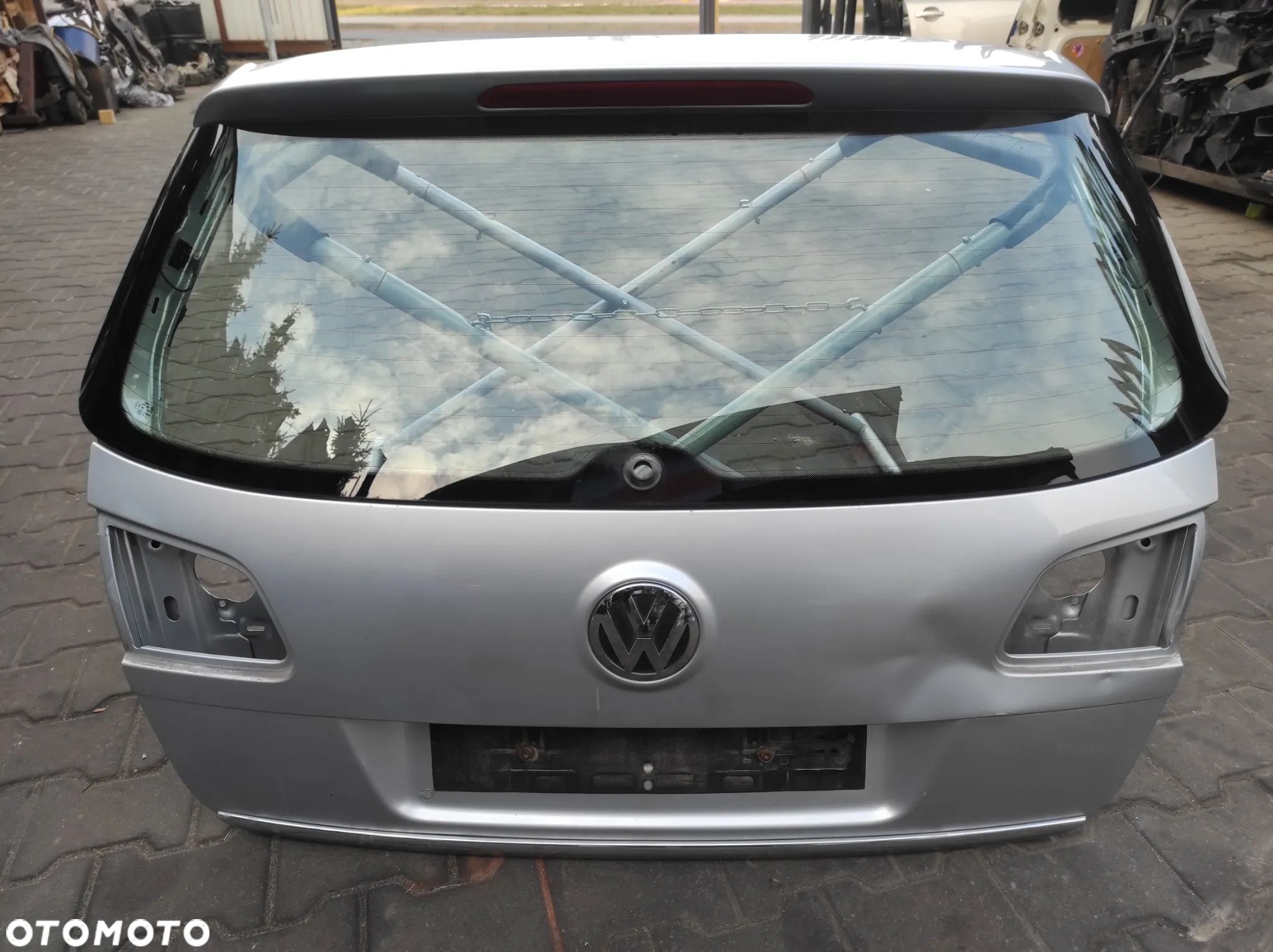 KLAPA BAGAŻNIKA SZYBA KLAPY TYLNA VW PASSAT B6 LA7W SREBRNA WYSYŁKA !!! - 1