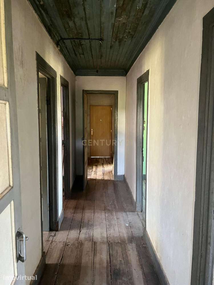 Moradia para Restaurar | Centro de Alvaiázere | Leiria - Grande imagem: 2/9