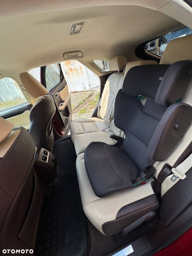 Lexus RX - 15