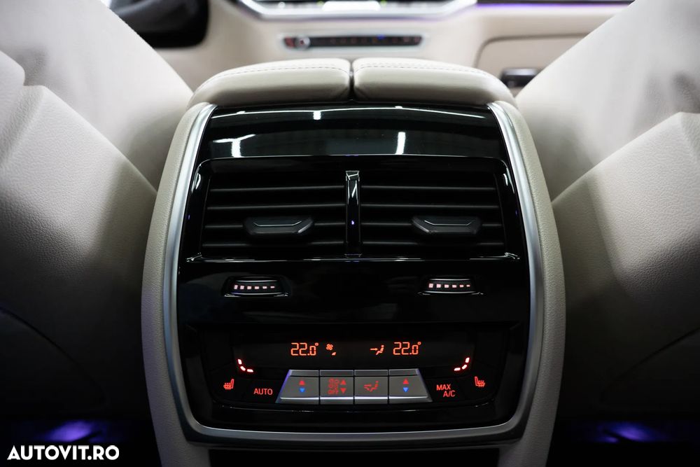 BMW X6 xDrive40d AT MHEV - 26