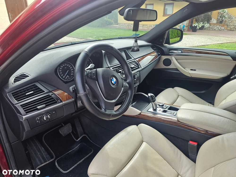 BMW X6 35i xDrive - 6