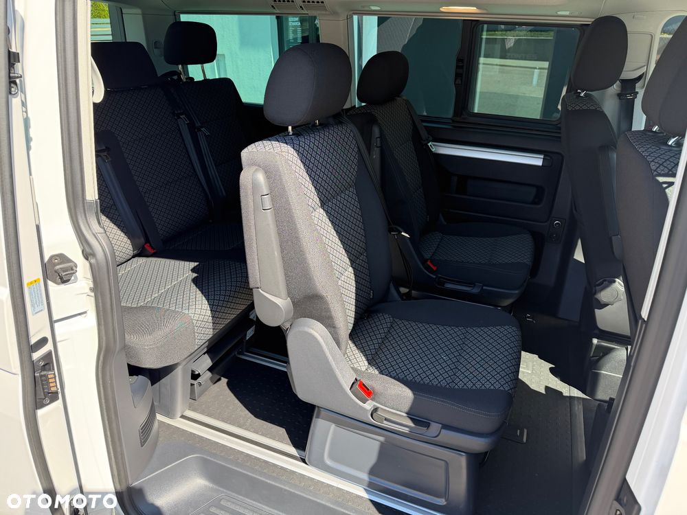 Volkswagen California - 12