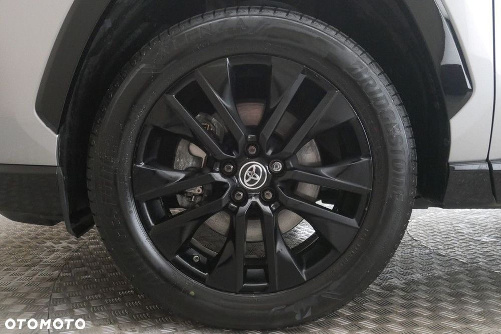 Toyota RAV4 - 14