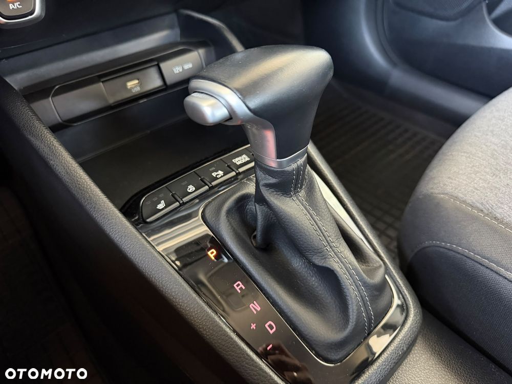 Kia Stonic 1.0 T-GDI M DCT - 17