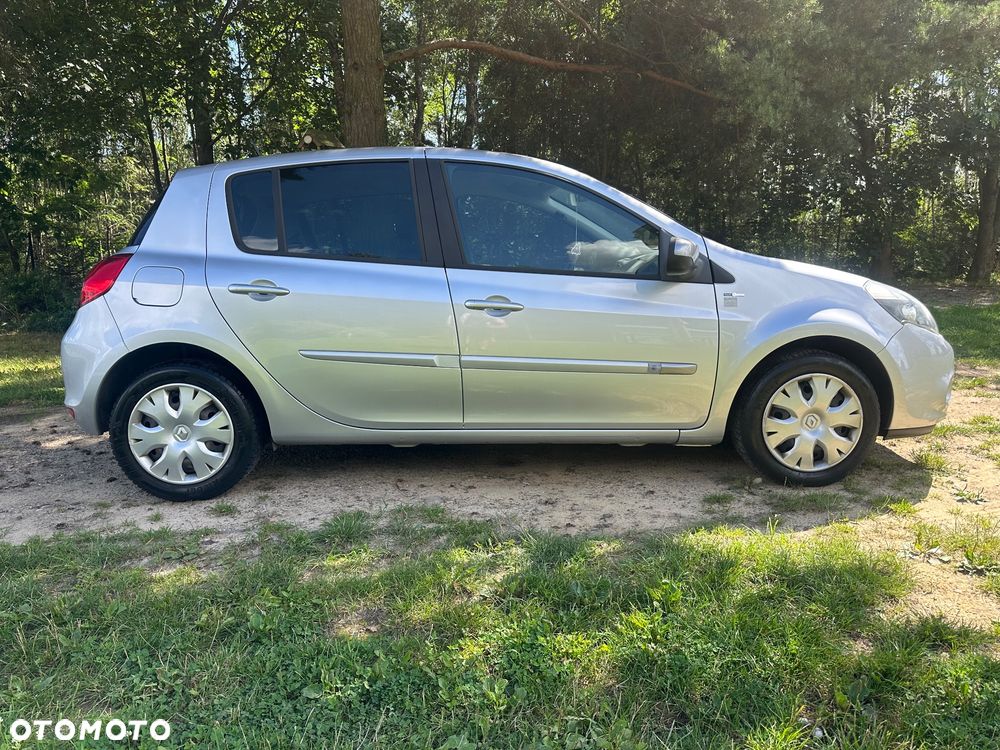 Renault Clio - 4