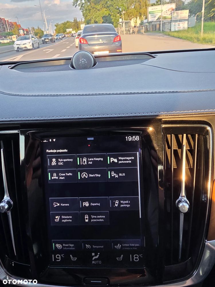 Volvo S90 T6 AWD Inscription - 11