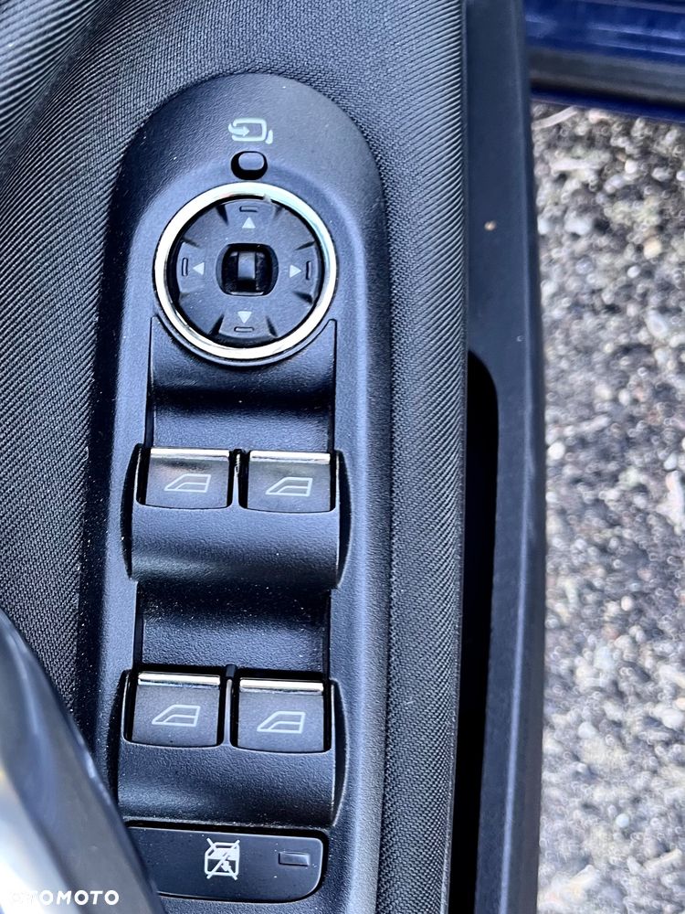 Ford Mondeo 2.0 TDCi Titanium - 16