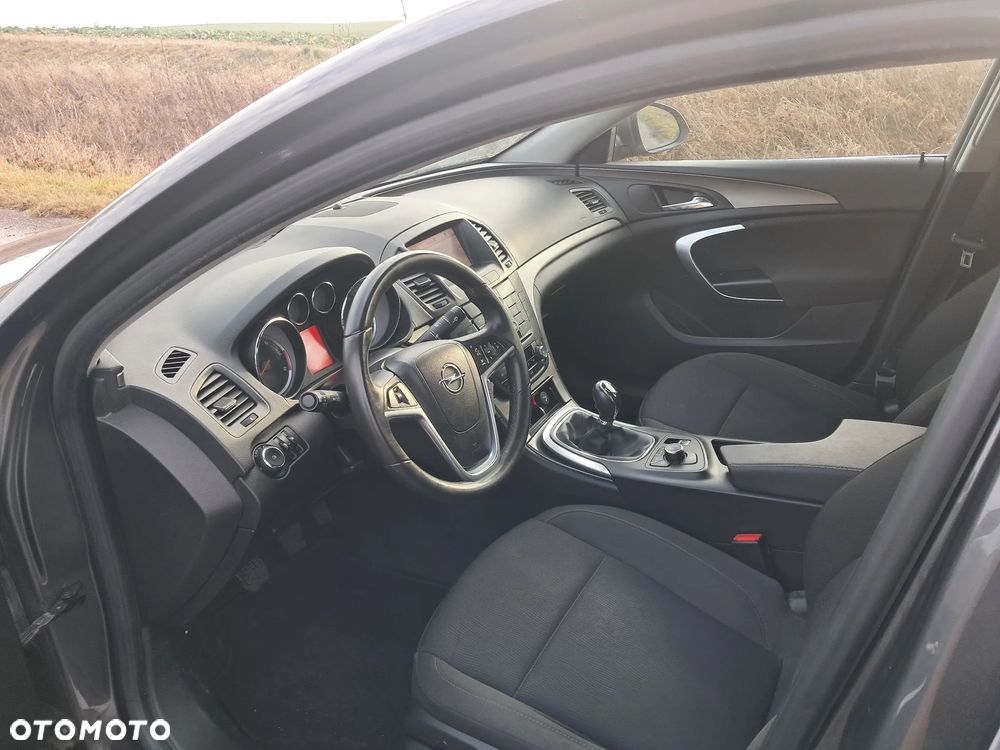 Opel Insignia 2.0 CDTI Design Edition - 16