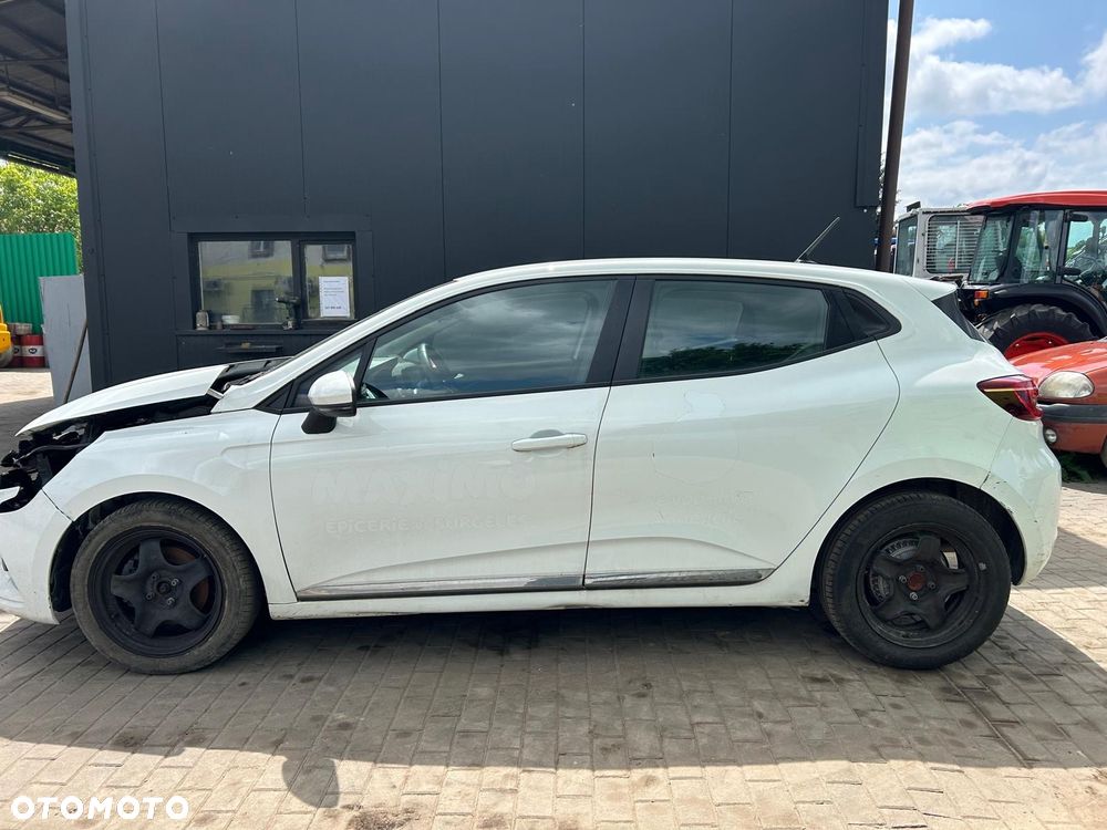 Renault Clio Energy dCi 110 Start & Stop INITIALE PARIS - 5