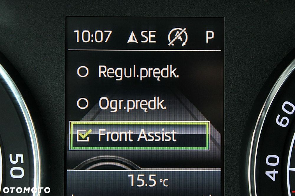 Skoda Superb 2.0 TDI DSG Style - 23