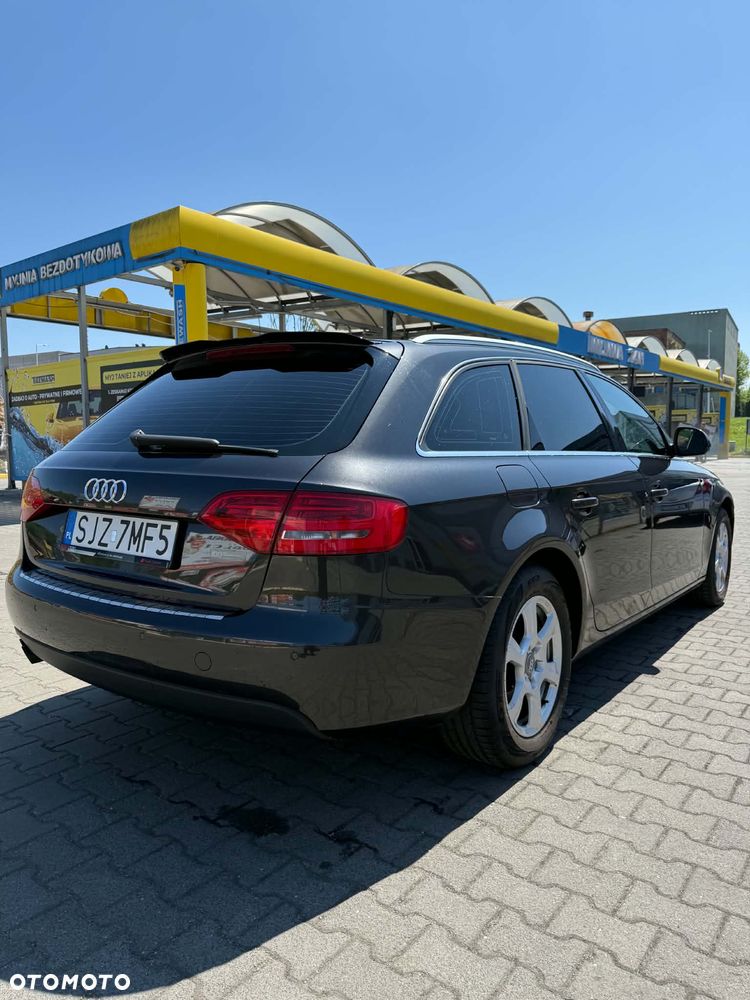 Audi A4 Avant 2.0 TDI DPF Quattro - 6
