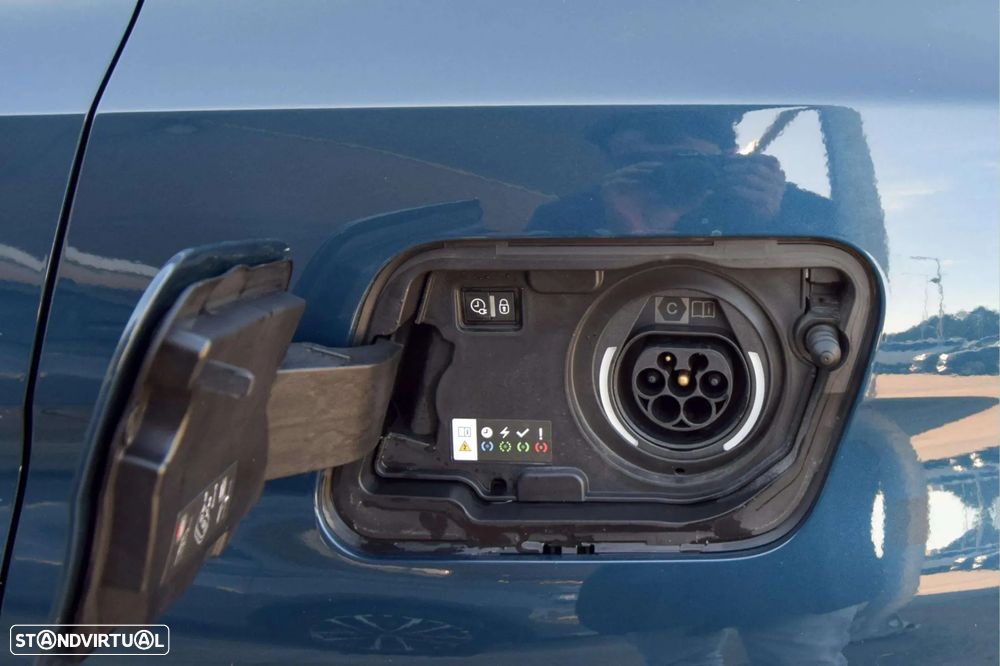 Peugeot 3008 1.6 Hybrid GT e-EAT8 - 10