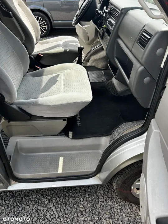Volkswagen Multivan TDI - 9