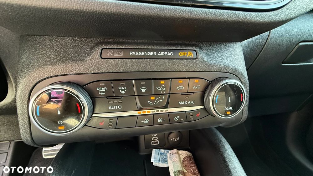 Ford Escape - 23