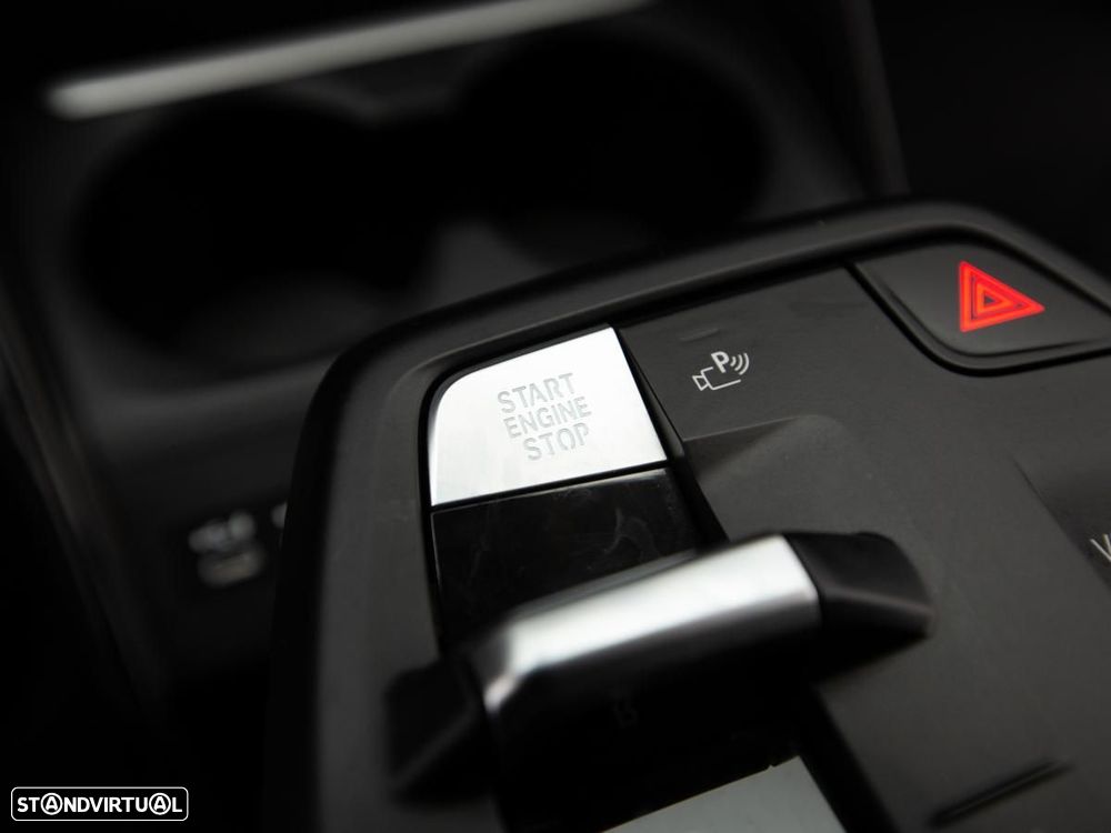 BMW 225xe Active Tourer e xDrive - 19