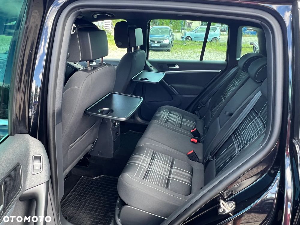 Volkswagen Tiguan 2.0 TSI 4Motion DSG Lounge Sport & Style - 28