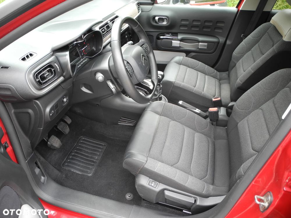 Citroën C3 1.2 PureTech Shine - 16