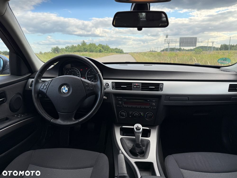 BMW Seria 3 - 19