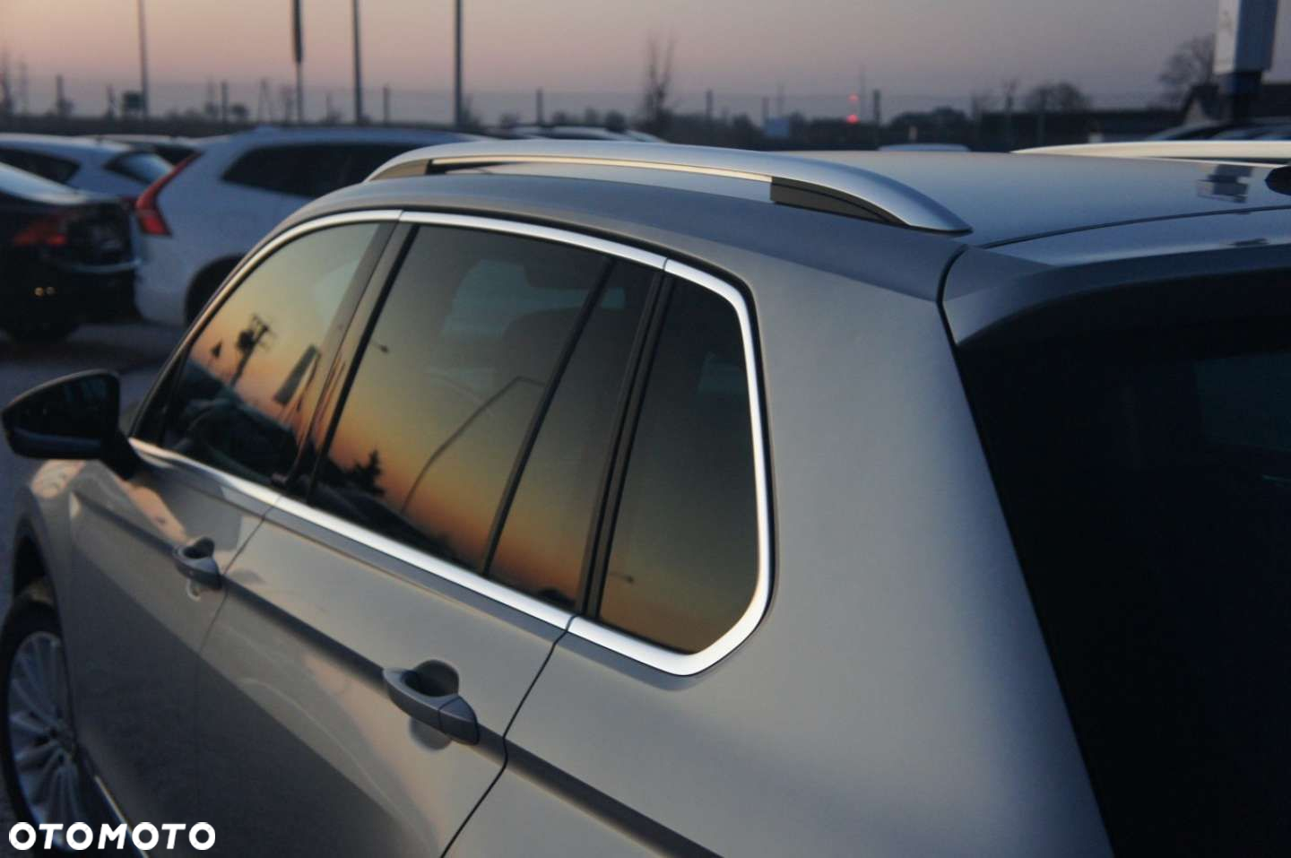 Volkswagen Tiguan - 27