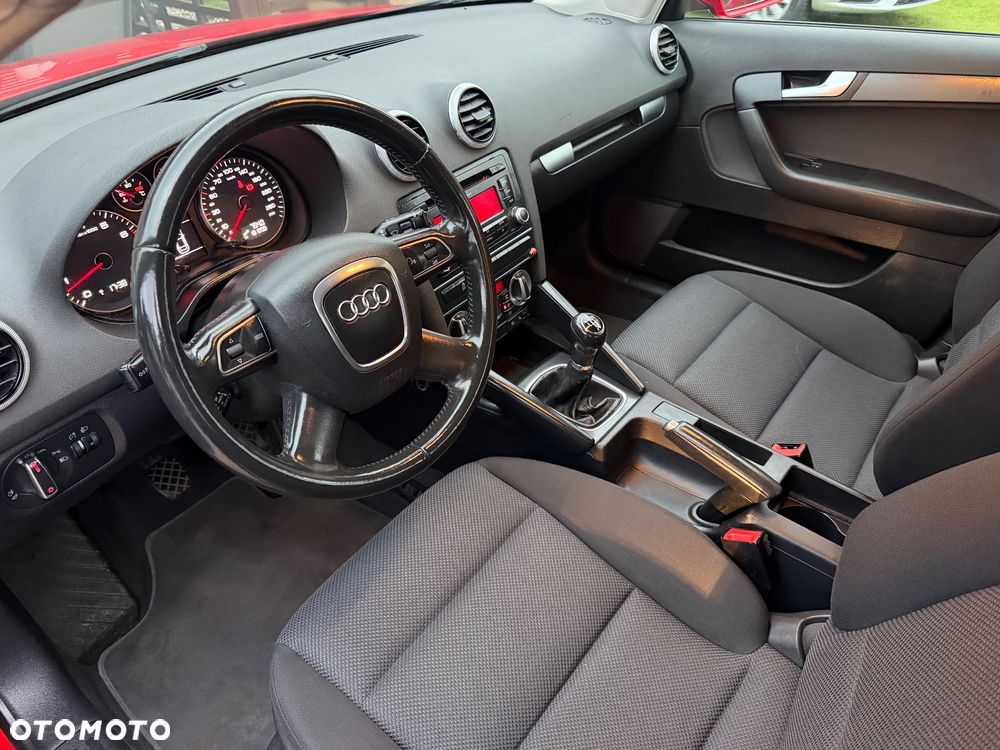 Audi A3 Sportback 1.6 Ambition - 6