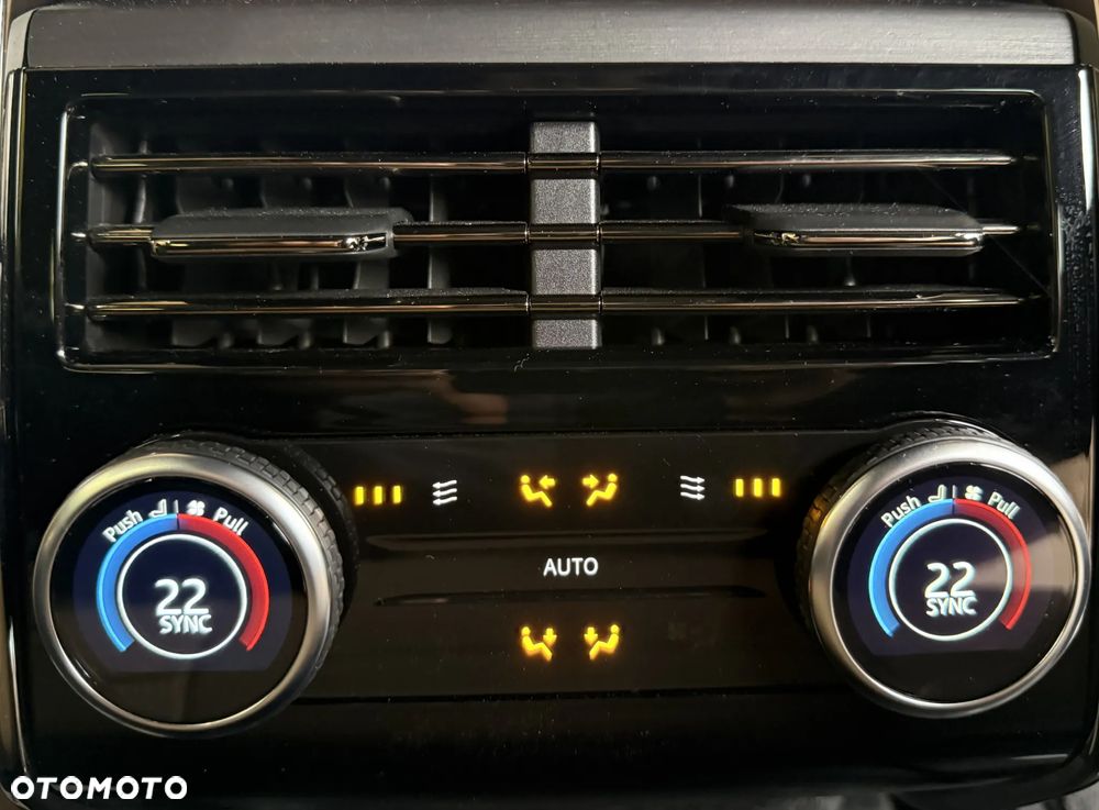 Land Rover Range Rover Sport D300 SE - 9