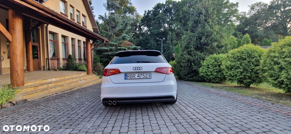 Audi A3 Sportback - 4