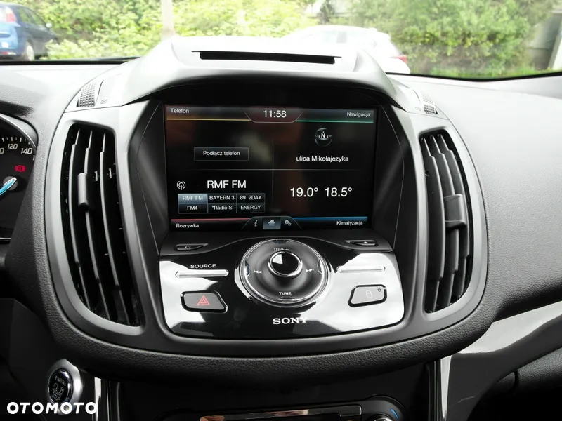 Ford Kuga 2.0 TDCi 4x4 Individual - 25