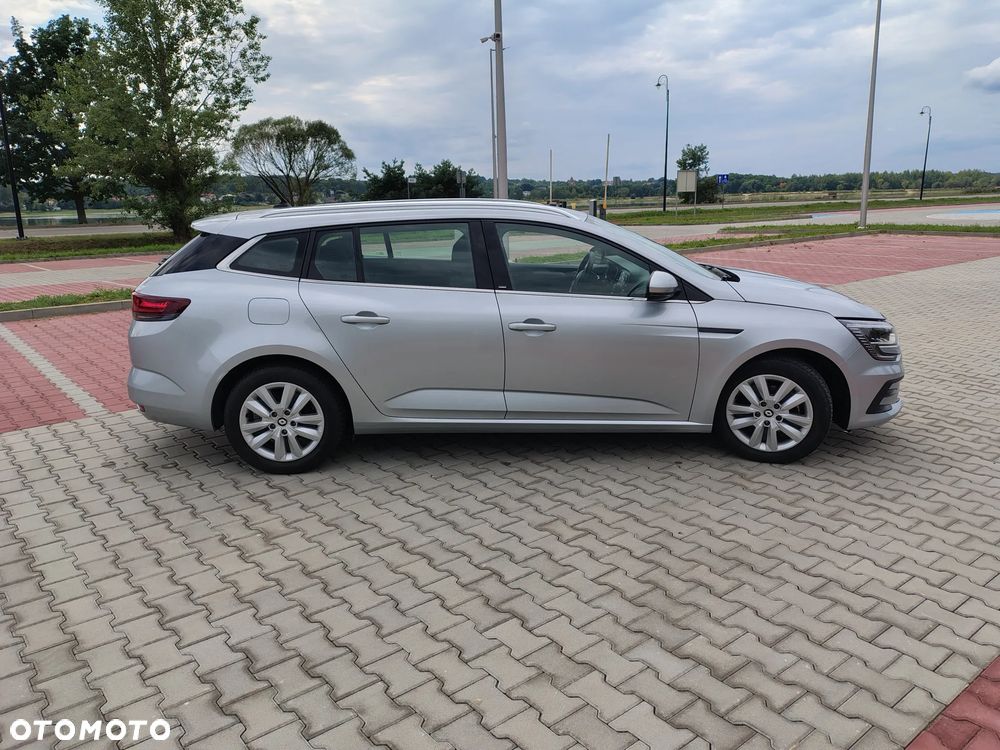 Renault Megane - 5