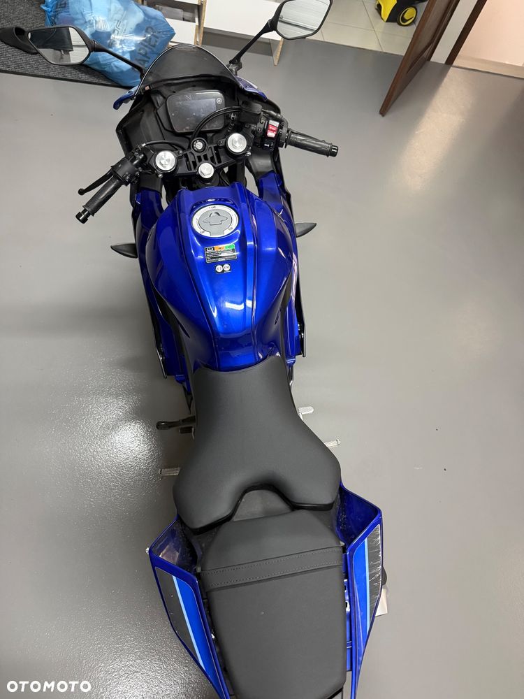 Yamaha R125 - 3