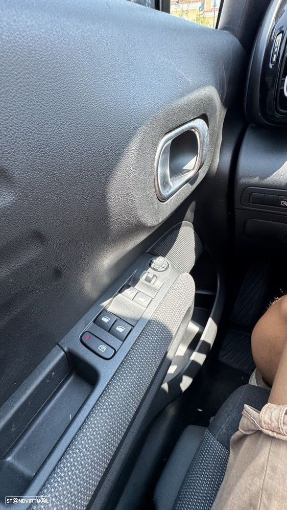 Citroën C3 Aircross 1.2 PureTech Shine - 27