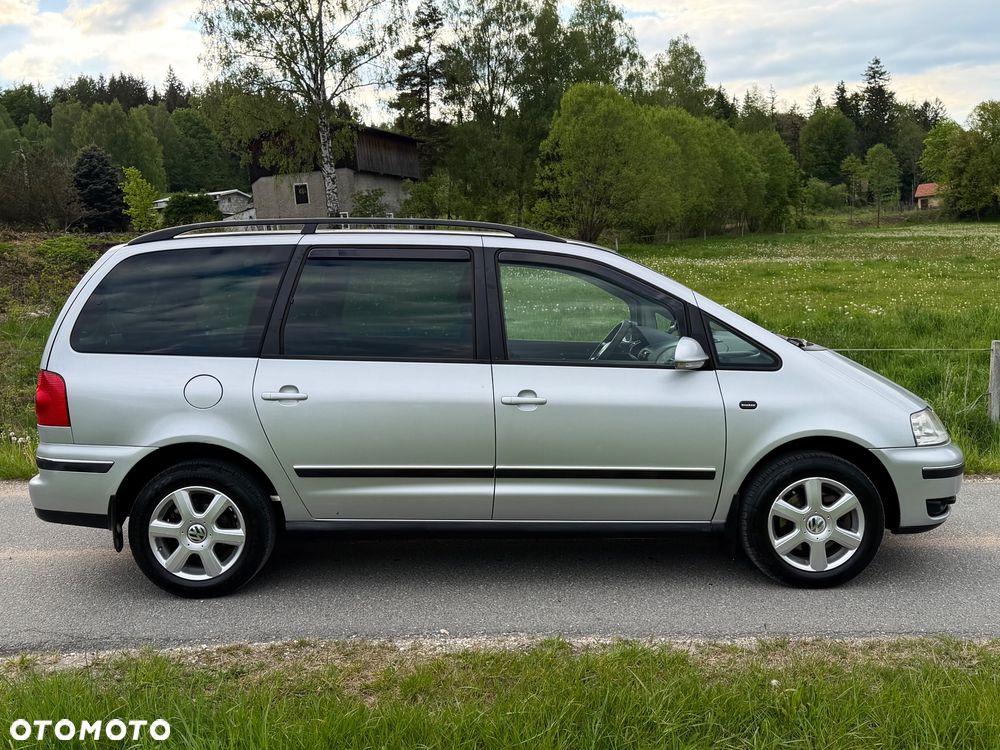 Volkswagen Sharan 1.9 TDI Comfortline Family - 3