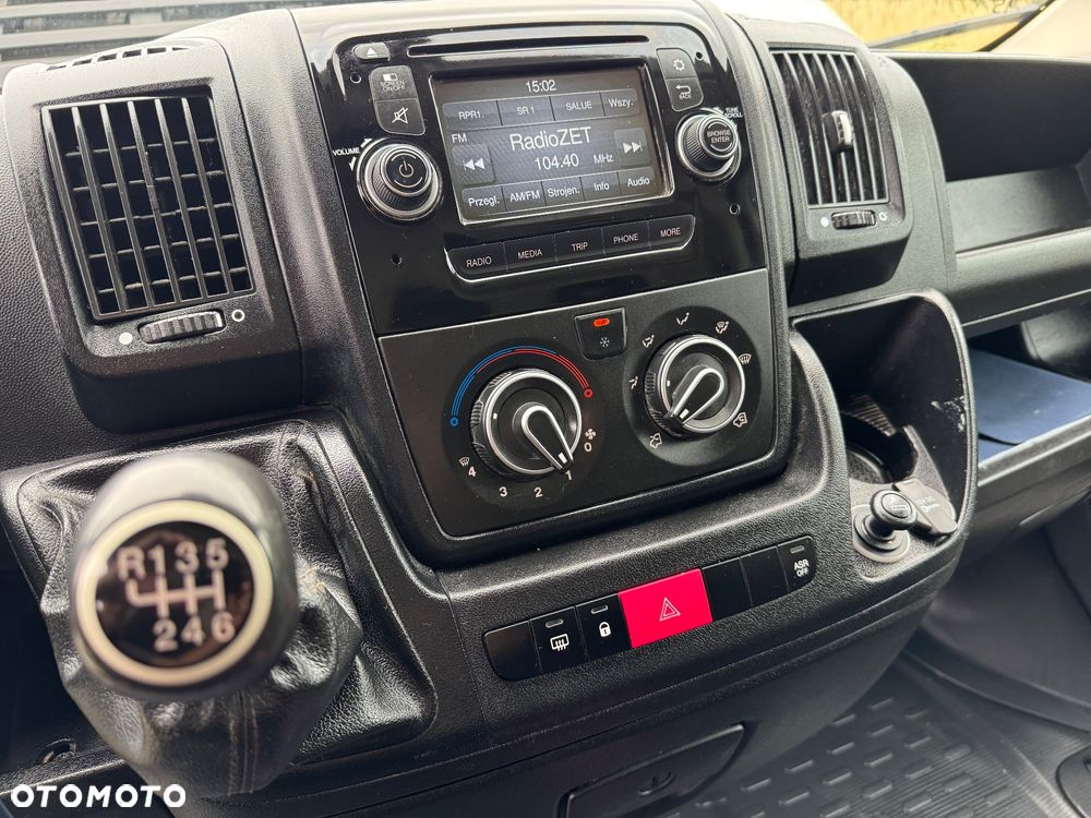 Peugeot BOXER - 12