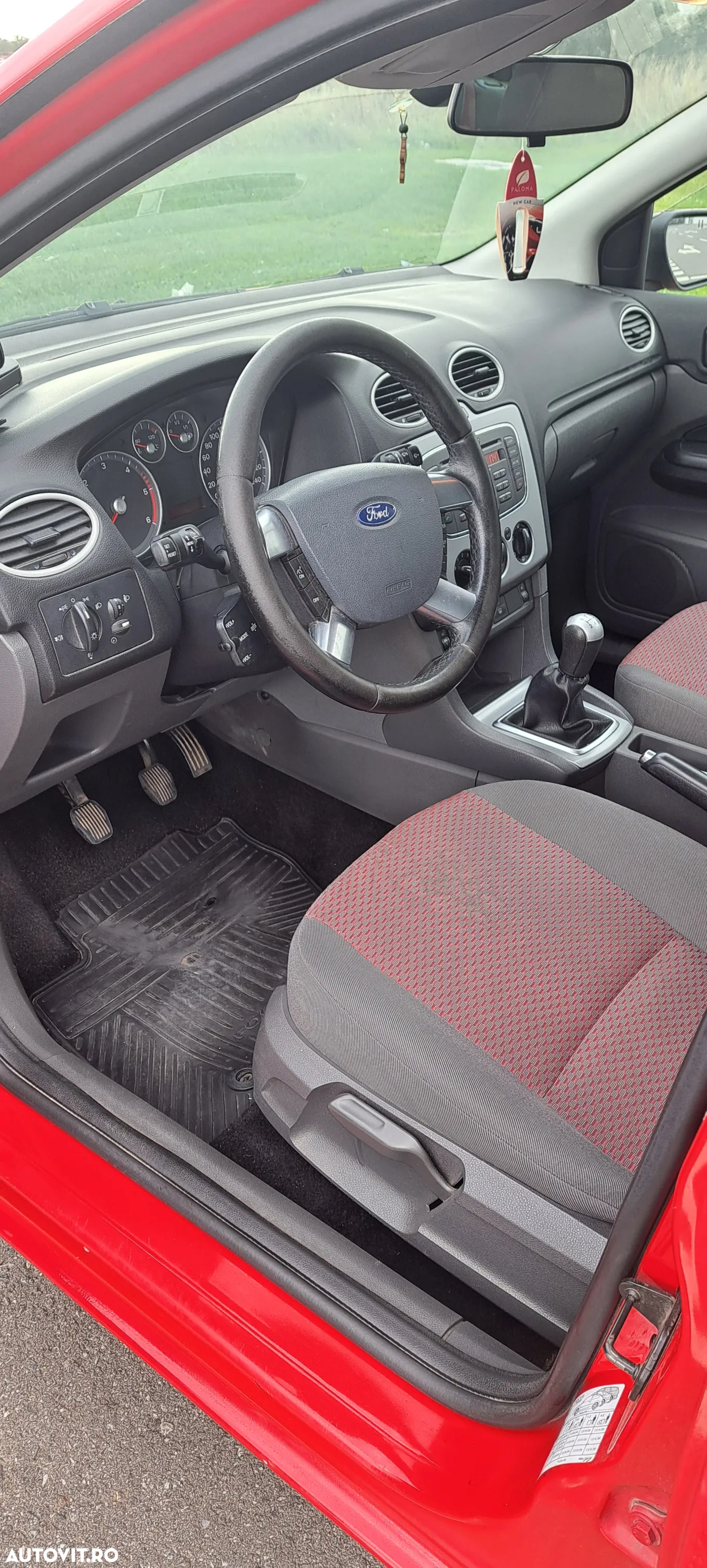 Ford Focus 1.6 TDCi Trend - 6