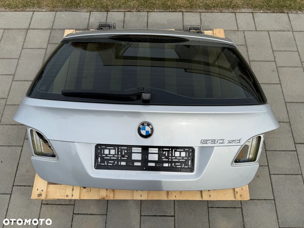 KLAPA BAGAŻNIKA BMW E61 TITANSILBER 354 SZYBA E60 KOMBI TOURING - 17