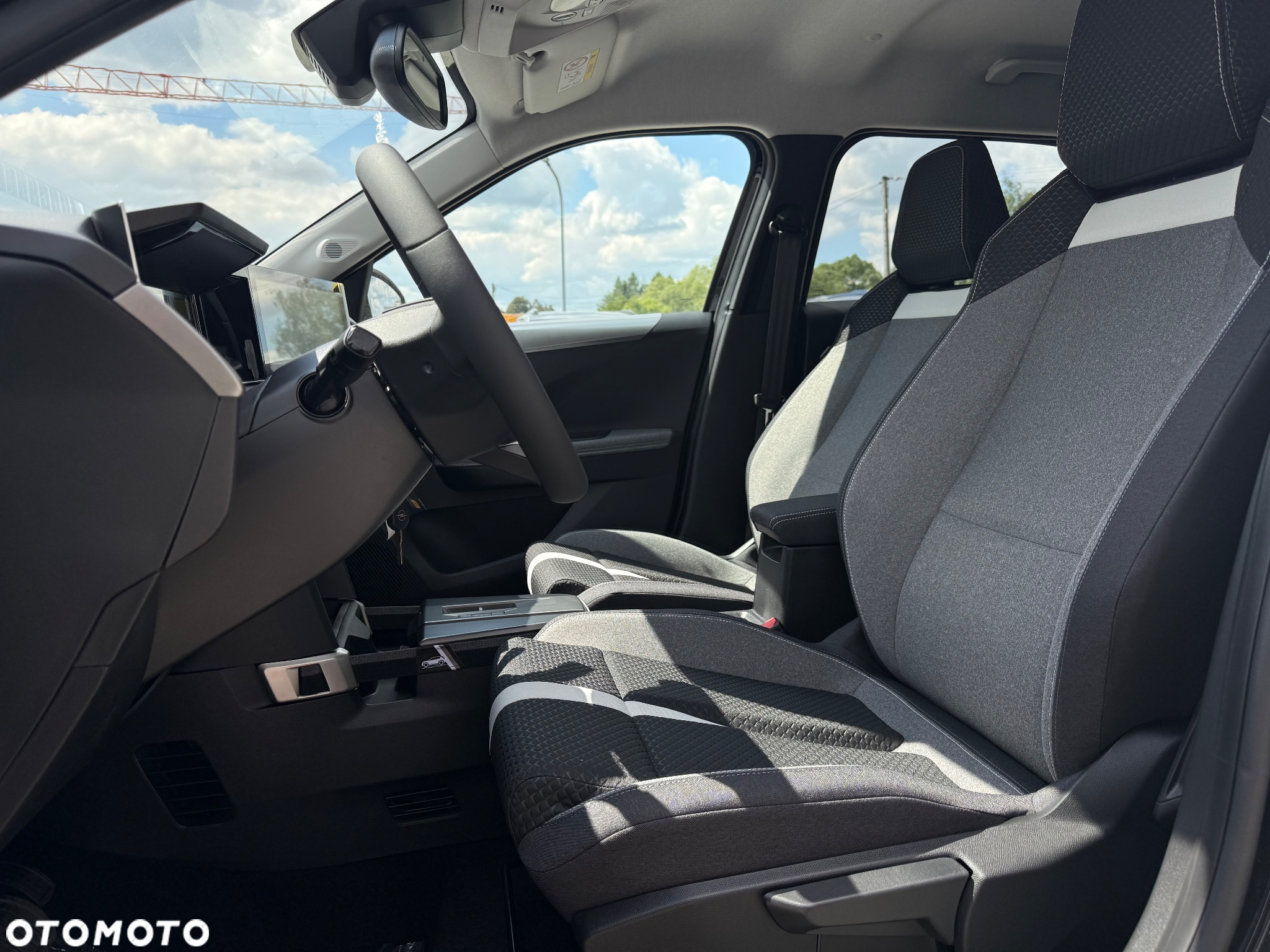 Opel Frontera 1.2 T mHEV GS eDTC6 - 8