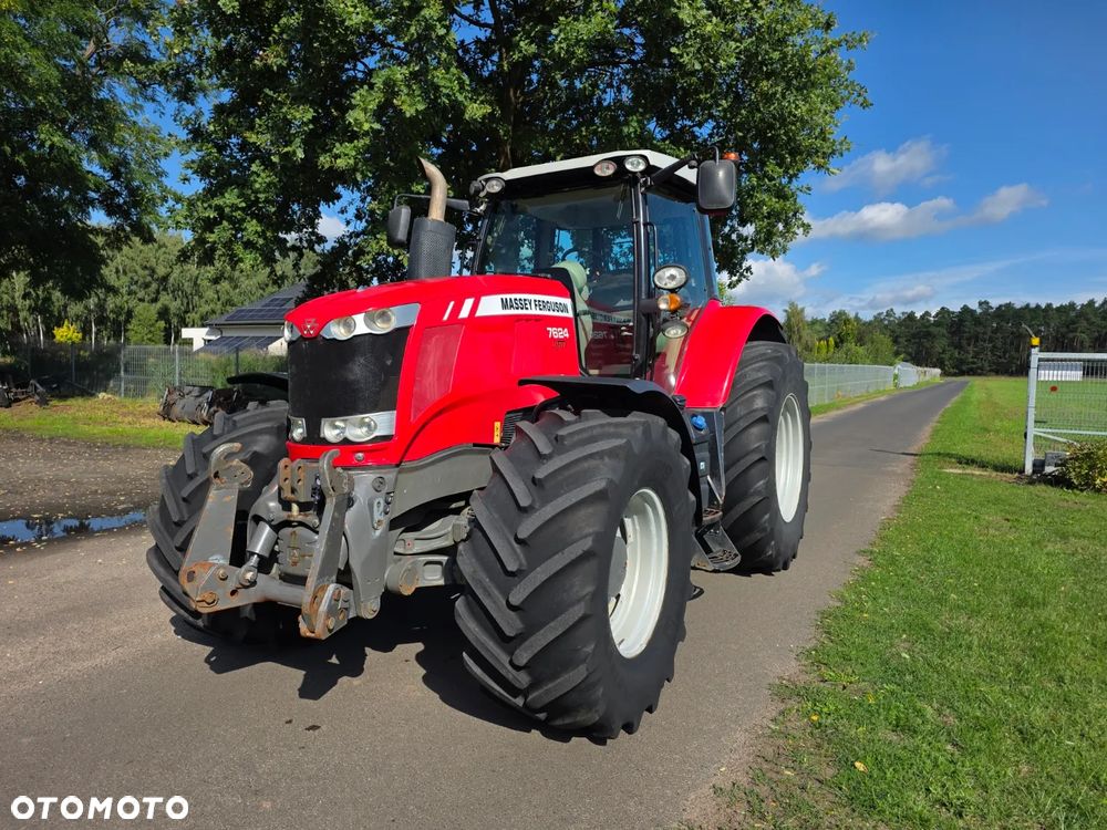 Massey Ferguson 7624 - 1