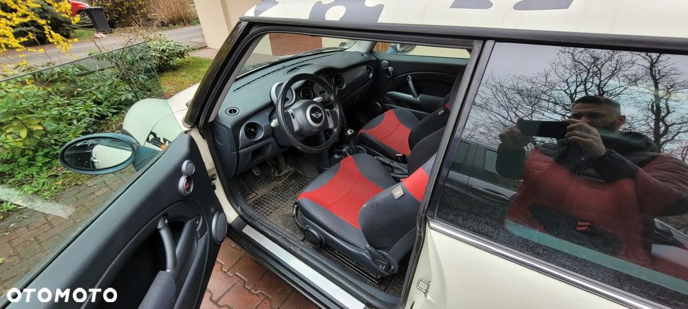 MINI ONE Standard - 6