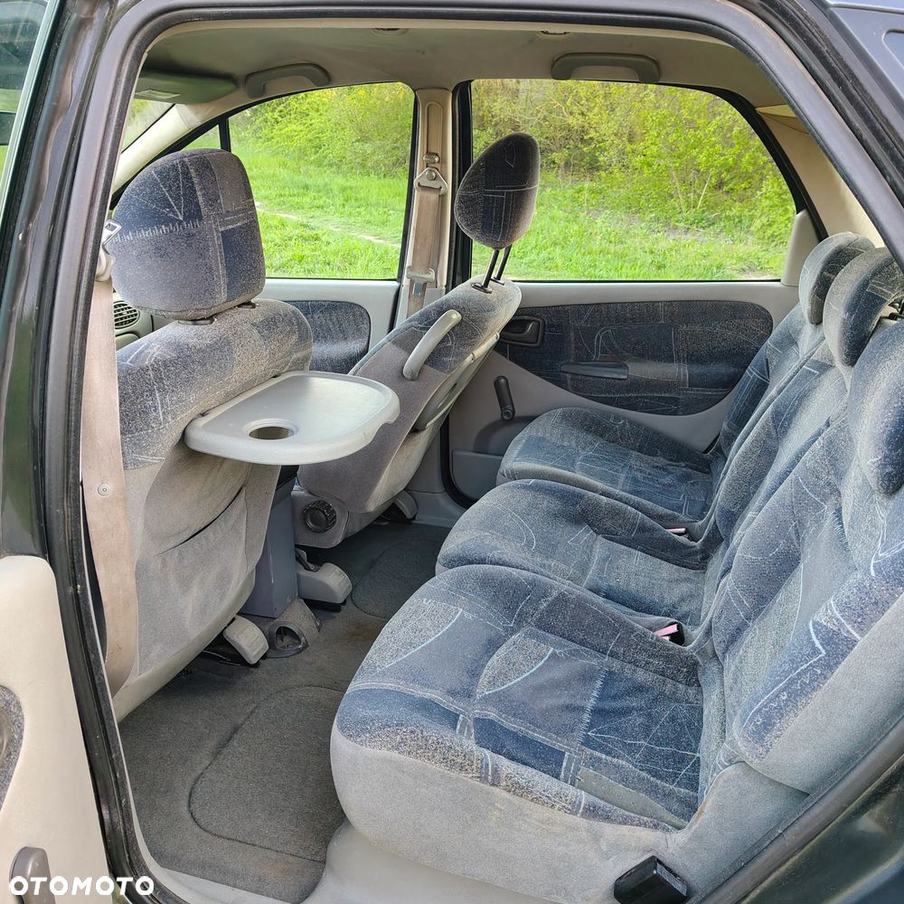 Renault Scenic 1.6 16V EXpression - 14