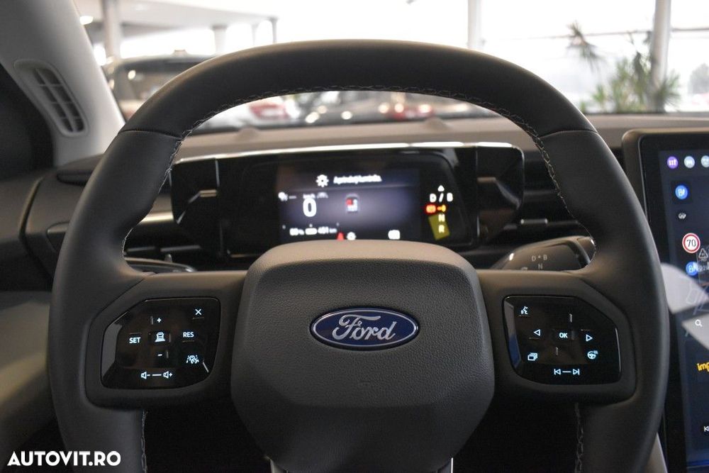 Ford Explorer RWD 77 kWh Extended Range Select - 20