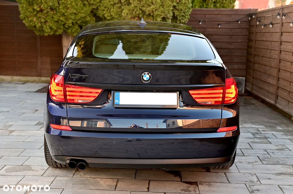 BMW Seria 5 530d xDrive - 11