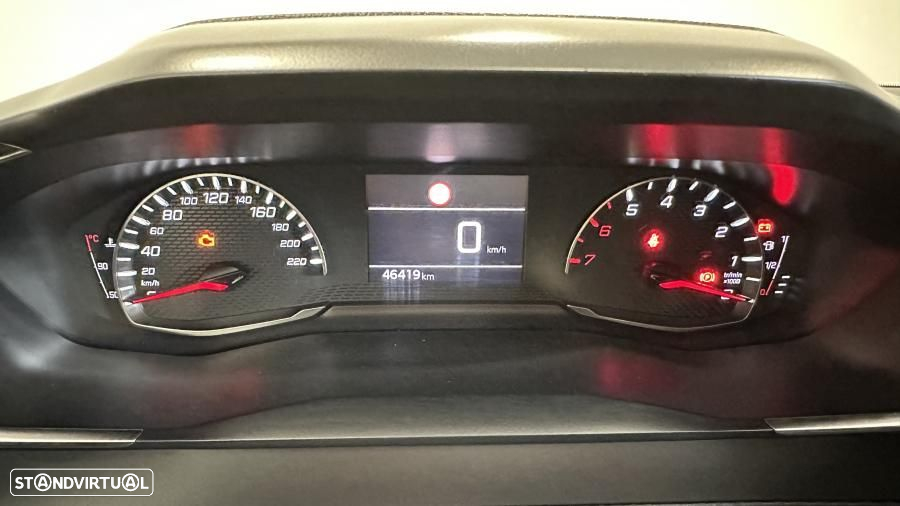 Peugeot 208 1.2 PureTech Active Pack - 22