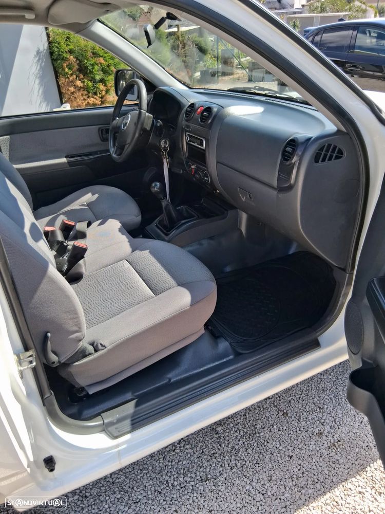 Isuzu D-Max - 9