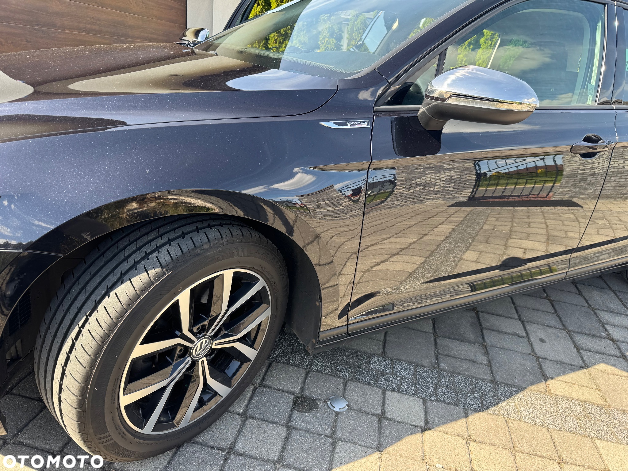 Volkswagen Passat 2.0 TDI BMT Comfortline DSG - 9