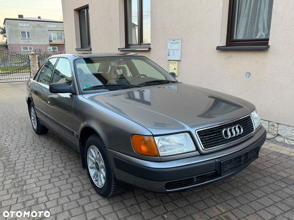 Audi 100 2.3 E - 3