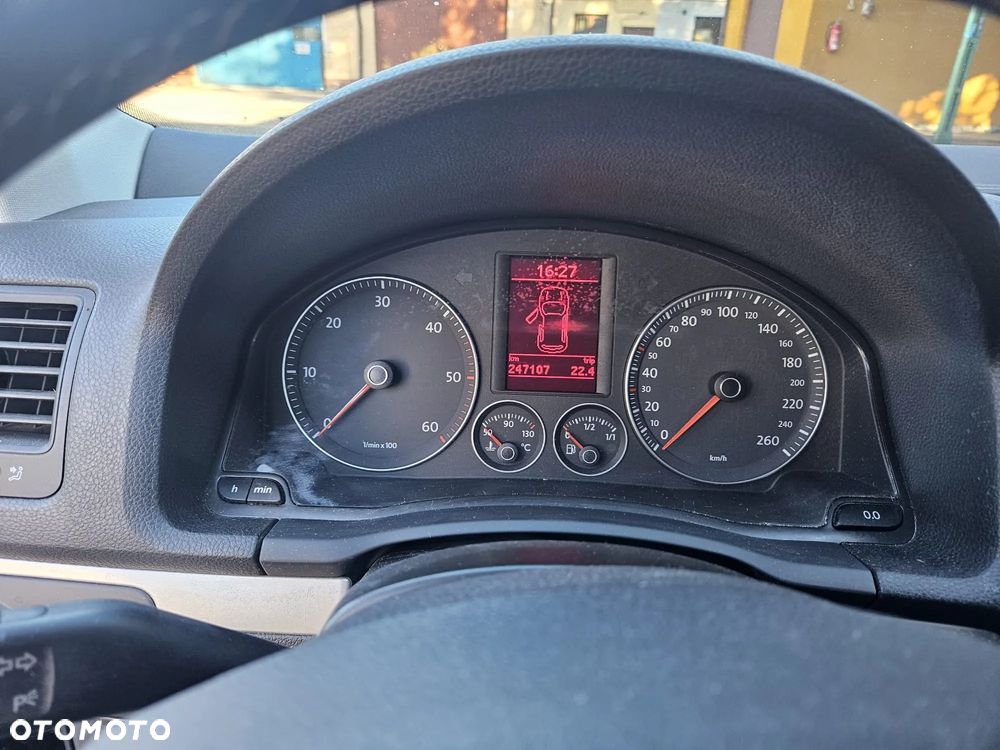 Volkswagen Golf - 12