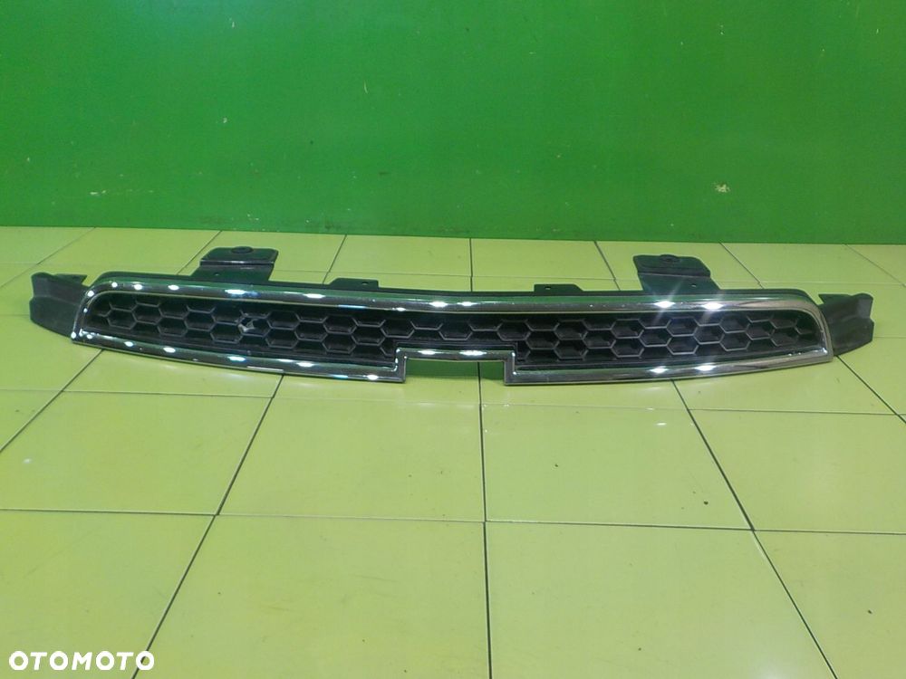 CHEVROLET ORLANDO 1.8 B 13r 5D atrapa grill - 1