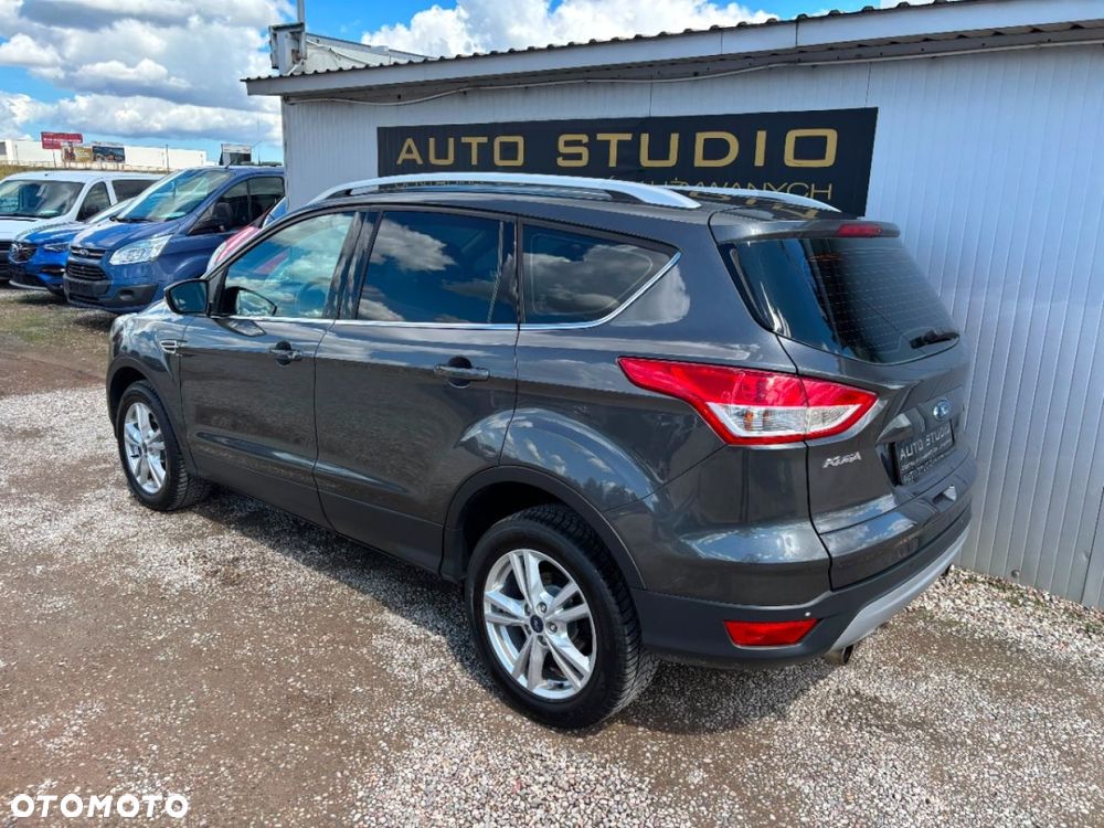 Ford Kuga 1.5 EcoBoost 2x4 Titanium - 39